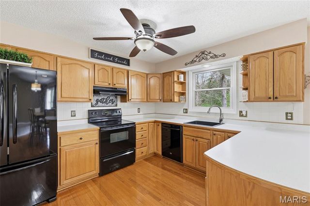 12 Crestview Estate, Festus, MO 63028