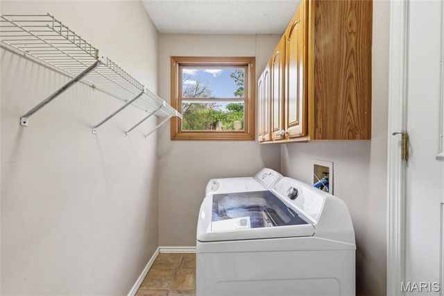 12 Crestview Estate, Festus, MO 63028