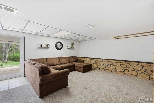 12 Crestview Estate, Festus, MO 63028