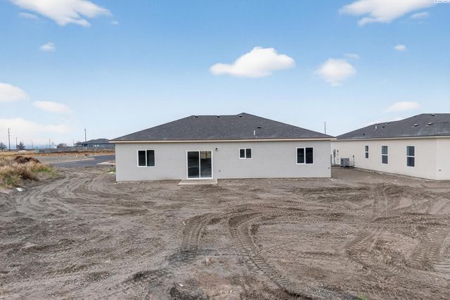 609 E Eureka Ave, Pasco, WA 99301