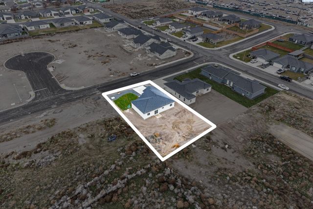 609 E Eureka Ave, Pasco, WA 99301