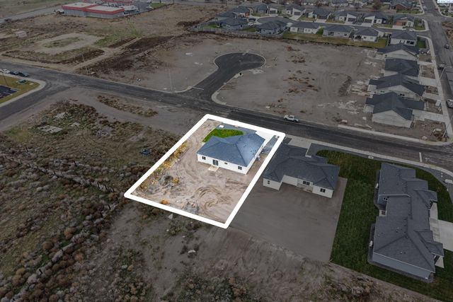 609 E Eureka Ave, Pasco, WA 99301