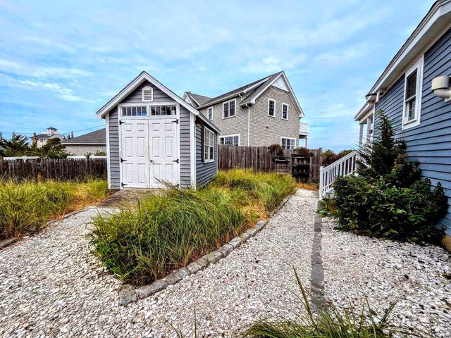 7 Louise St., Newburyport, MA 01950