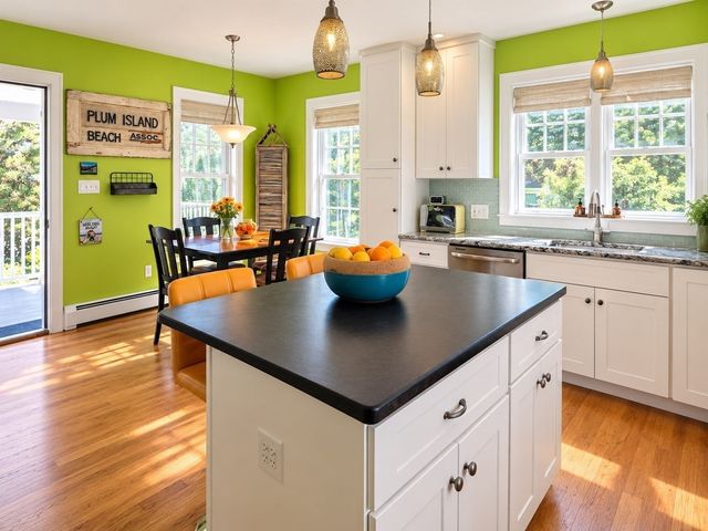 7 Louise St., Newburyport, MA 01950