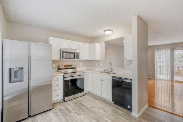 1038 Robmeyer Drive, Columbus, OH 43207