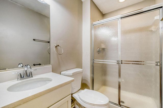 1038 Robmeyer Drive, Columbus, OH 43207