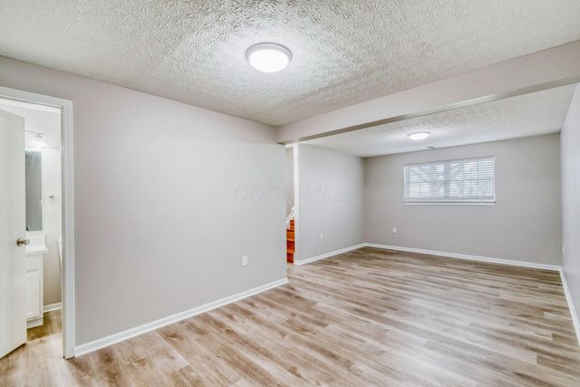 1038 Robmeyer Drive, Columbus, OH 43207