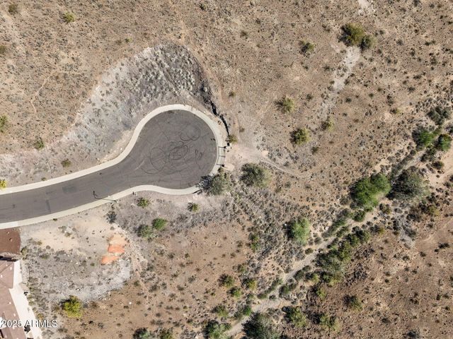 6156 W ALAMEDA Road 12, Glendale, AZ 85310