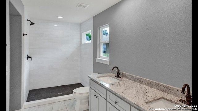618 E EVERGREEN ST, San Antonio, TX 78212
