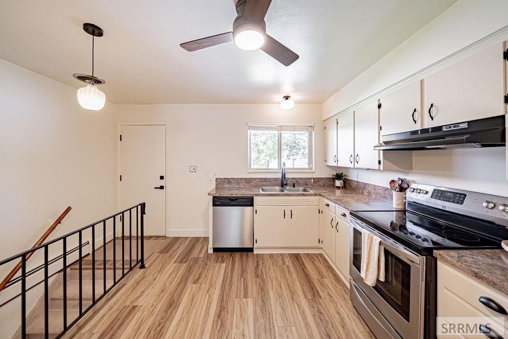 Image 13 of property listing at 1385 Ricks Street, Idaho Falls, ID 83404