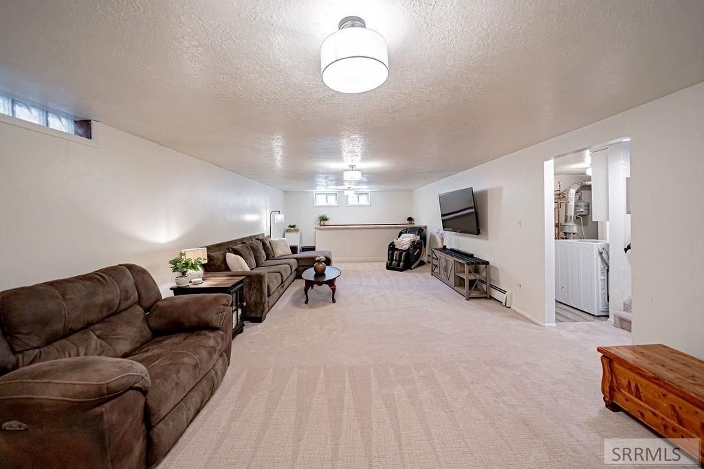 Image 32 of property listing at 1385 Ricks Street, Idaho Falls, ID 83404