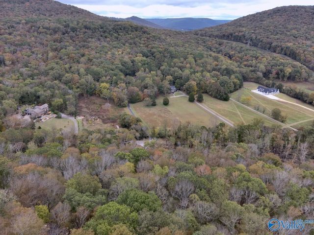 930 Dug Hill Road, Brownsboro, AL 35741