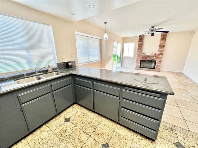 44420 Tarragon, Lancaster, CA 93536