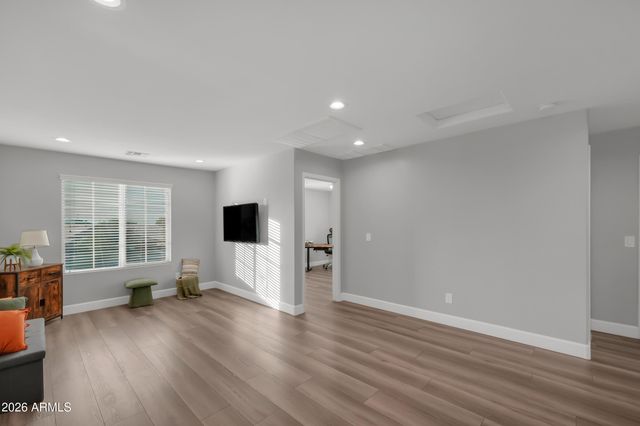 7965 S ABBEY Lane, Gilbert, AZ 85298