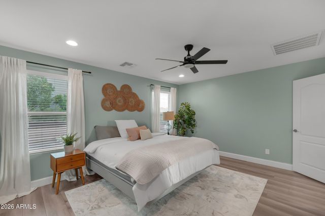 7965 S ABBEY Lane, Gilbert, AZ 85298