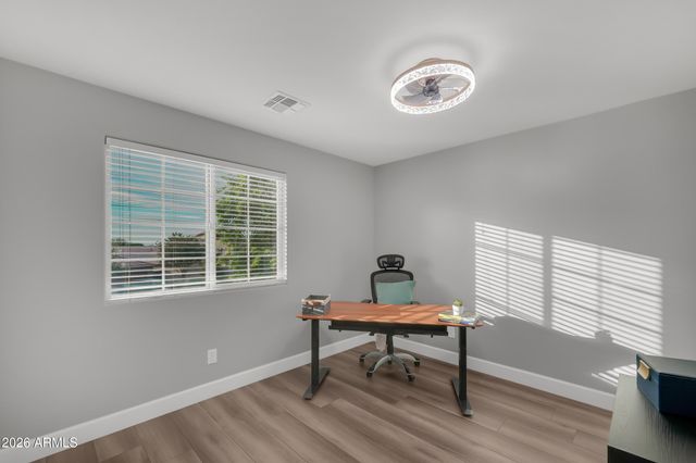 7965 S ABBEY Lane, Gilbert, AZ 85298