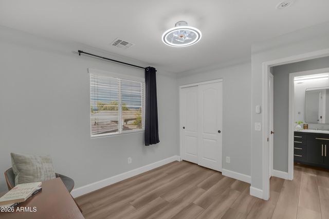7965 S ABBEY Lane, Gilbert, AZ 85298