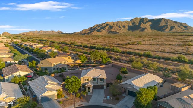 7965 S ABBEY Lane, Gilbert, AZ 85298
