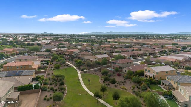 7965 S ABBEY Lane, Gilbert, AZ 85298