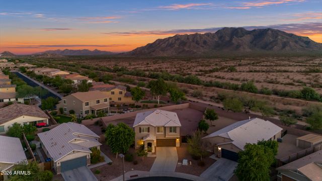 7965 S ABBEY Lane, Gilbert, AZ 85298