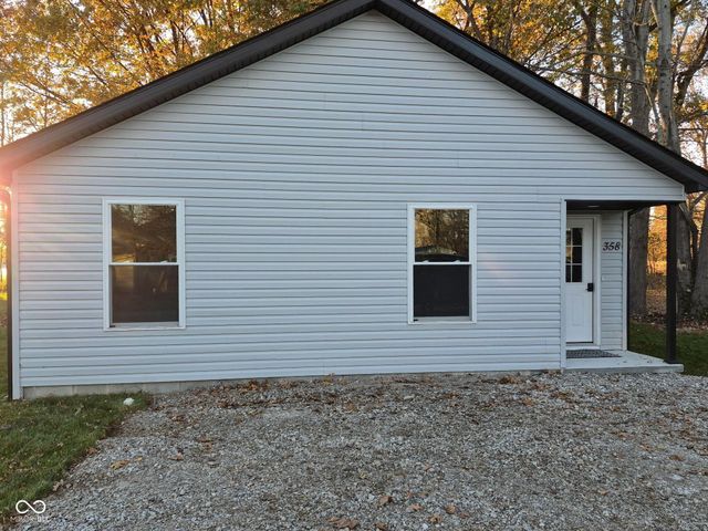 358 S Oak Street, Austin, IN 47102