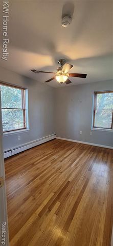 44050 Stassen Avenue, Novi, MI 48375