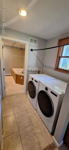 44050 Stassen Avenue, Novi, MI 48375