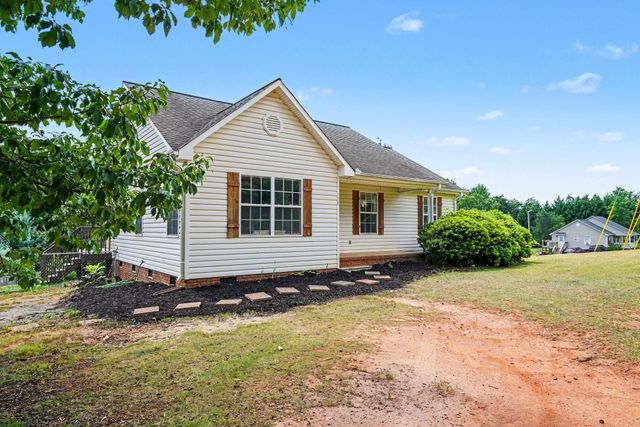778 WINDMILL HILL Road, Inman, SC 29349