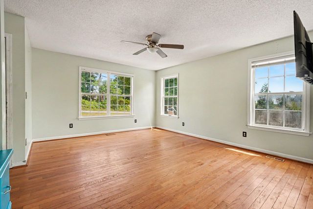 778 WINDMILL HILL Road, Inman, SC 29349