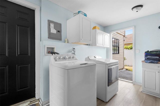 1604 E WATERS AVENUE, Tampa, FL 33604