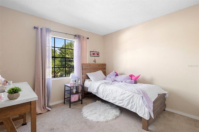 1604 E WATERS AVENUE, Tampa, FL 33604