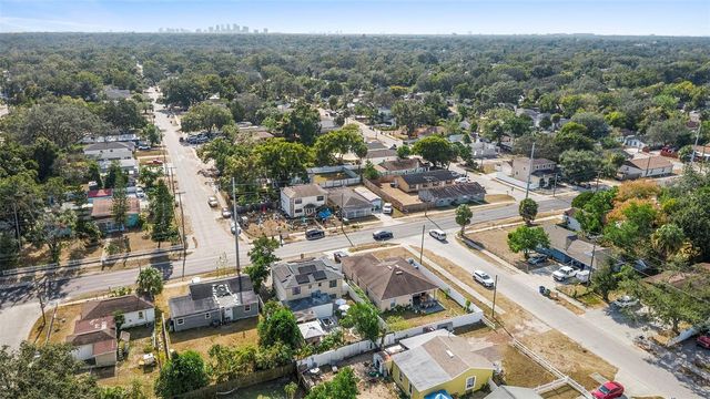 1604 E WATERS AVENUE, Tampa, FL 33604