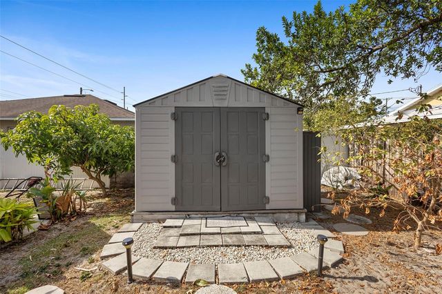 1604 E WATERS AVENUE, Tampa, FL 33604