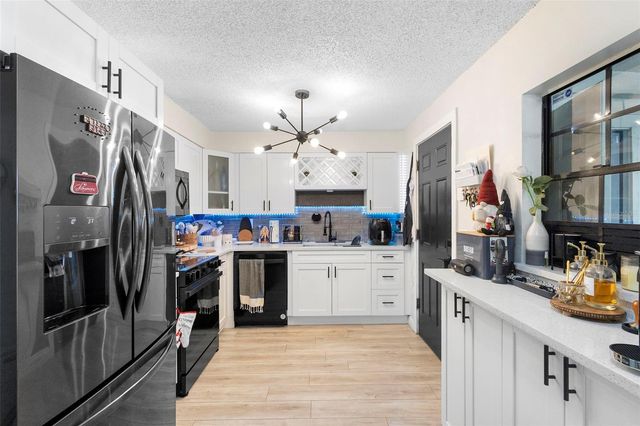 1604 E WATERS AVENUE, Tampa, FL 33604