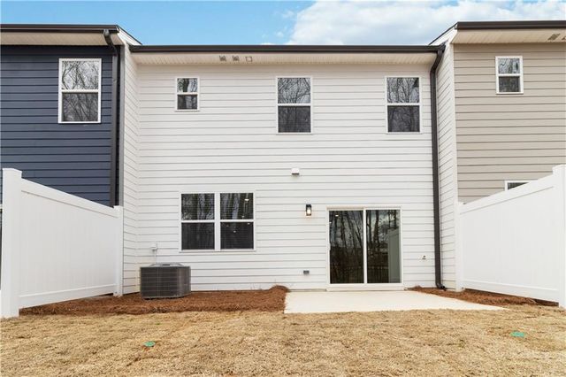 5113 Sidney Square, Flowery Branch, GA 30542