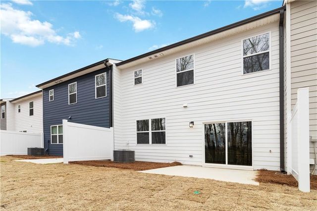 5113 Sidney Square, Flowery Branch, GA 30542