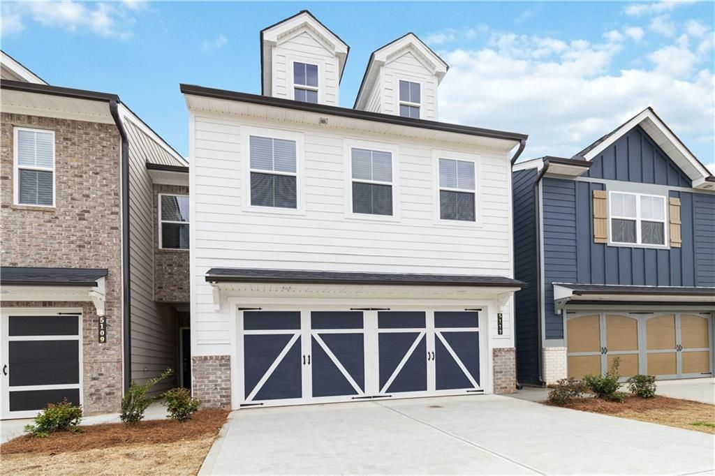 5113 Sidney Square, Flowery Branch, GA 30542