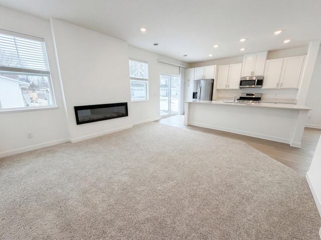 3092 Vanderbie Street, Saint Paul, MN 55117