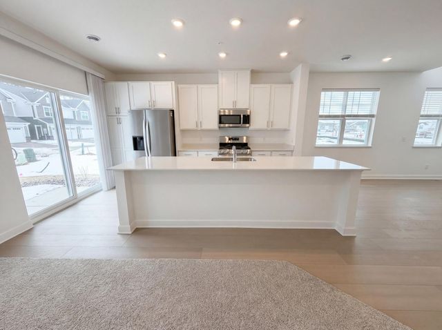 3092 Vanderbie Street, Saint Paul, MN 55117