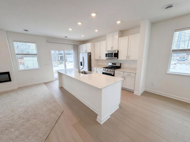 3092 Vanderbie Street, Saint Paul, MN 55117