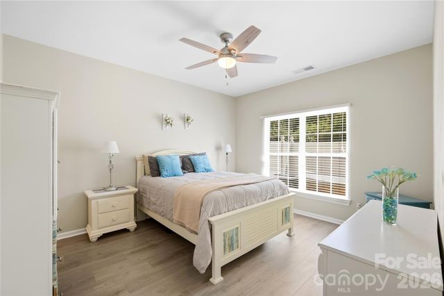 2718 Mill Valley Court, Charlotte, NC 28105