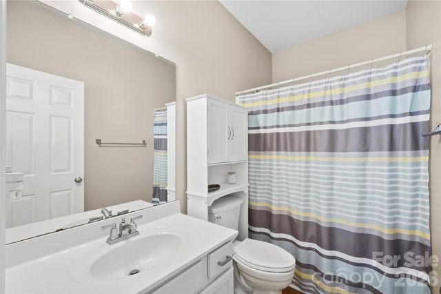 2718 Mill Valley Court, Charlotte, NC 28105