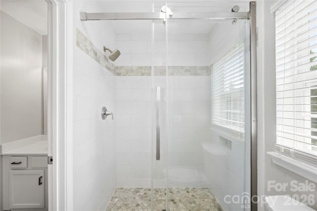 2718 Mill Valley Court, Charlotte, NC 28105