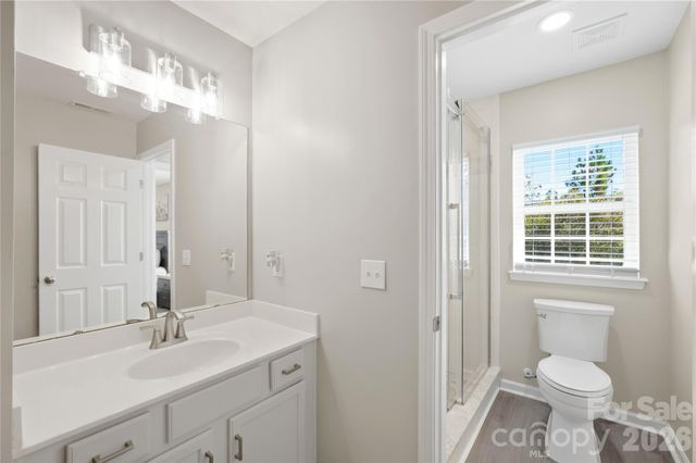2718 Mill Valley Court, Charlotte, NC 28105