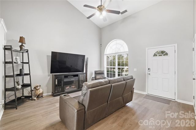 2718 Mill Valley Court, Charlotte, NC 28105
