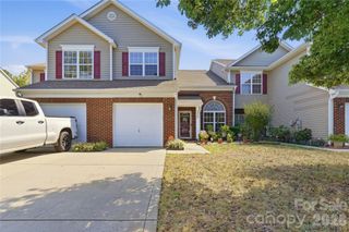 2718 Mill Valley Court, Charlotte, NC 28105