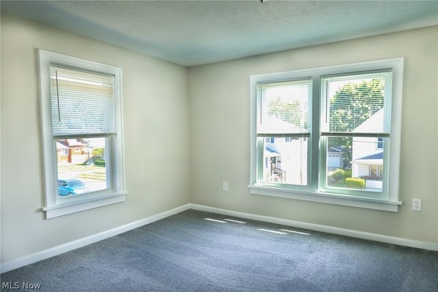 427 South Street, Fairport Harbor, OH 44077