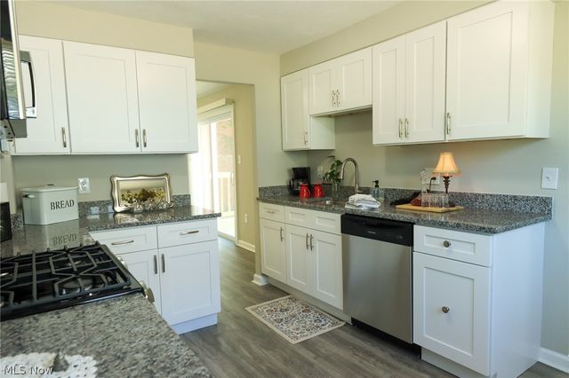427 South Street, Fairport Harbor, OH 44077