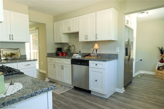 427 South Street, Fairport Harbor, OH 44077
