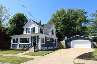 427 South Street, Fairport Harbor, OH 44077
